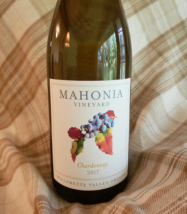 Chardonnay_MahoniaVinyard-CROP_800px